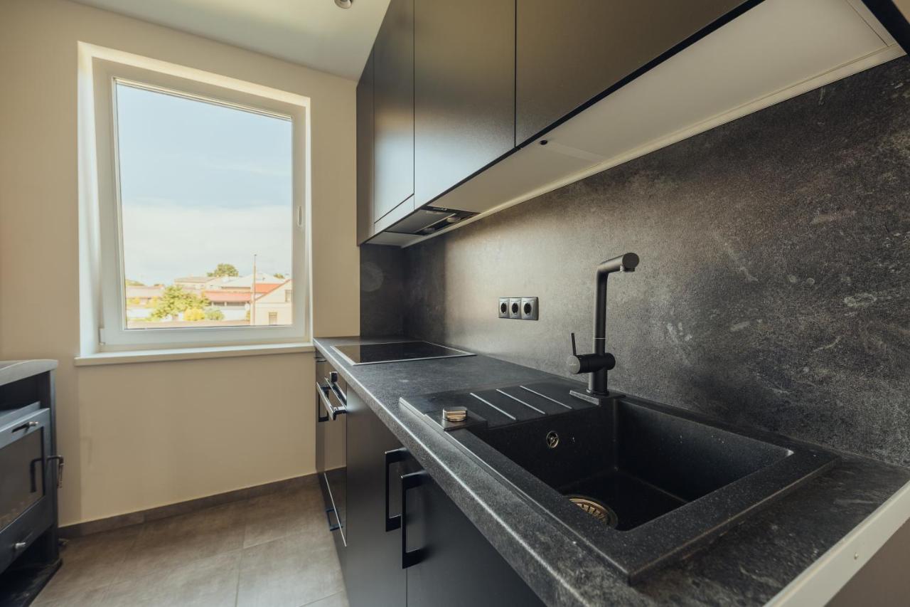 Poorbaltics Apartments Liepaja Bagian luar foto